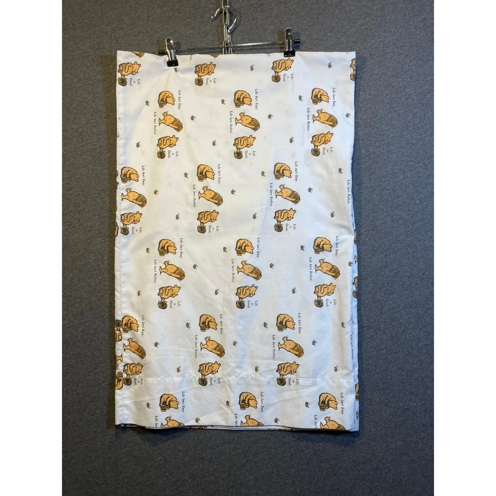 2 Berkshire Blanket Winnie the Pooh Life is Good Pillowcases Disney White Gold